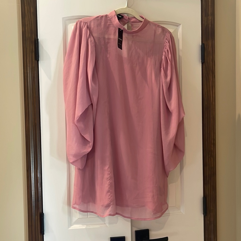 Dusty pink/lavender Bebe dress with removable black satin bow